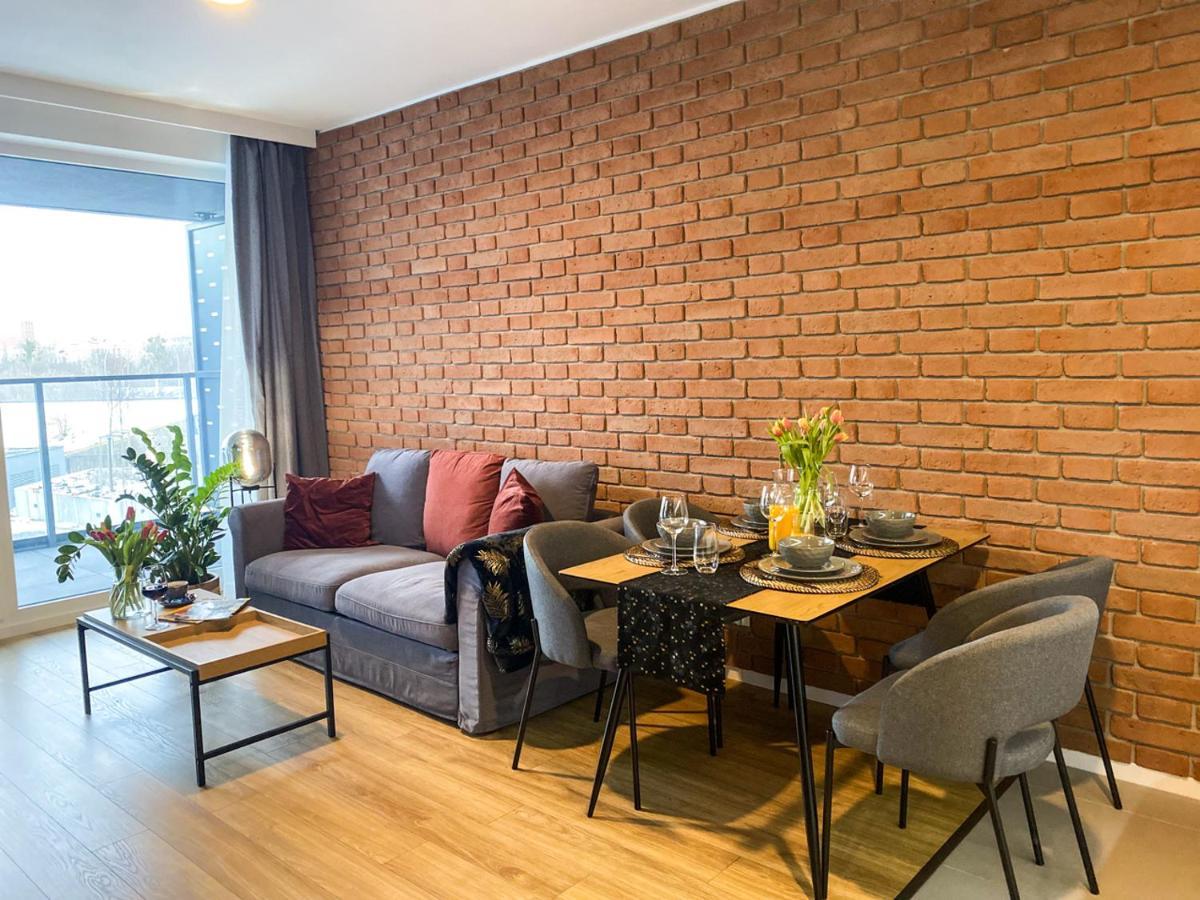 דירות גדינייה Apartament Riviera Modern Tower מראה חיצוני תמונה