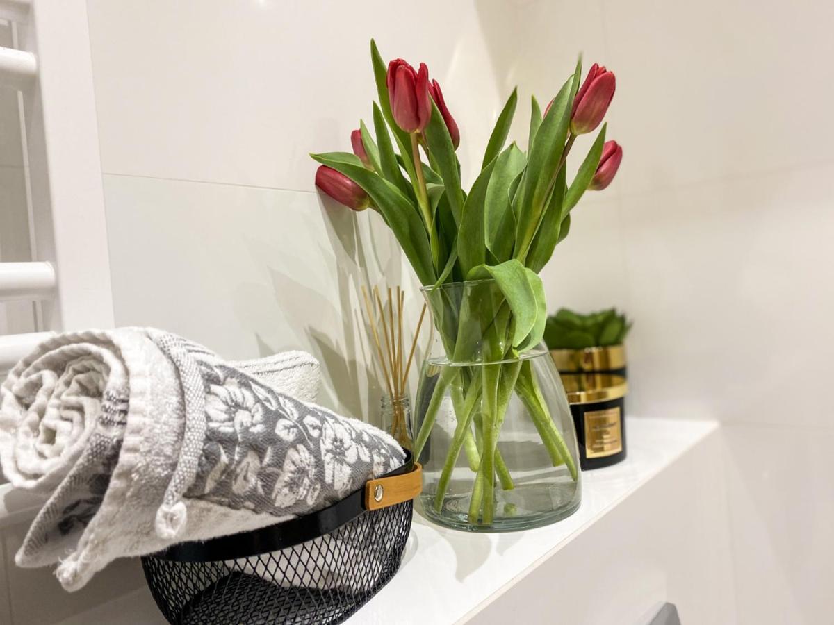 דירות גדינייה Apartament Riviera Modern Tower מראה חיצוני תמונה