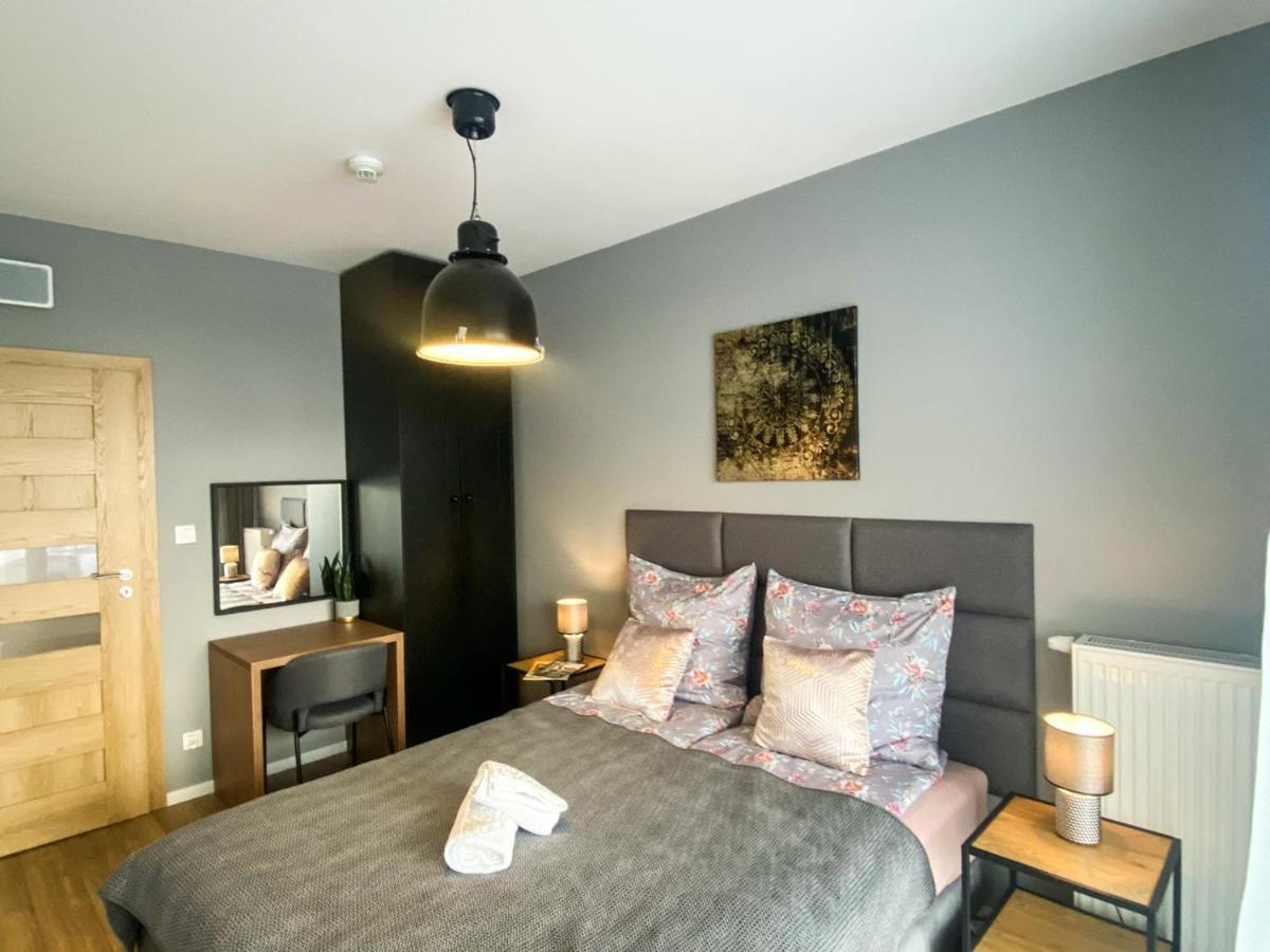 דירות גדינייה Apartament Riviera Modern Tower מראה חיצוני תמונה